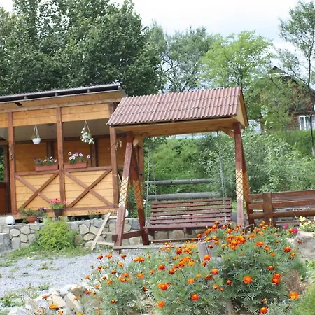 гостинний двір 