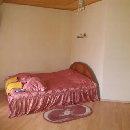 гостинний двір 