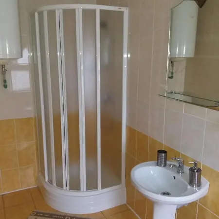 гостинний двір 