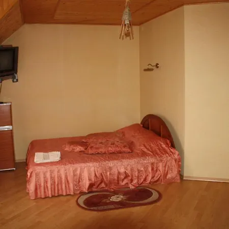 гостинний двір 